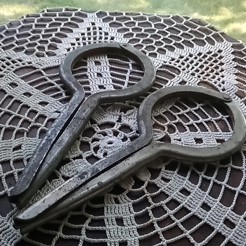 3 vintage jar lifters for canning